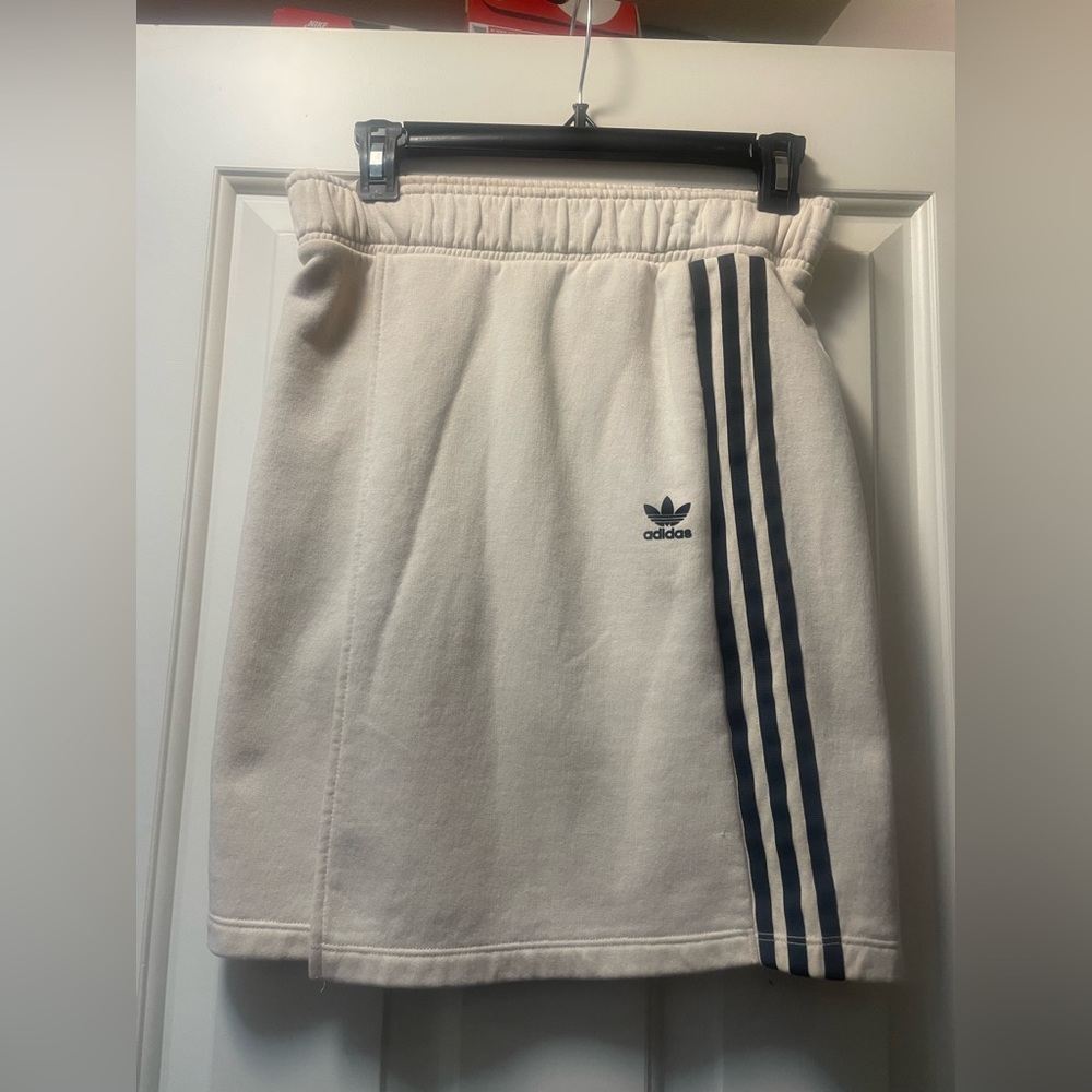 Cream Adidas mini skirt
